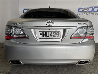 2009 Toyota Crown - Thumbnail