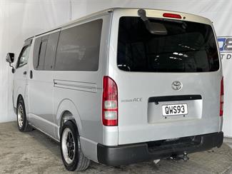 2005 Toyota Hiace - Thumbnail
