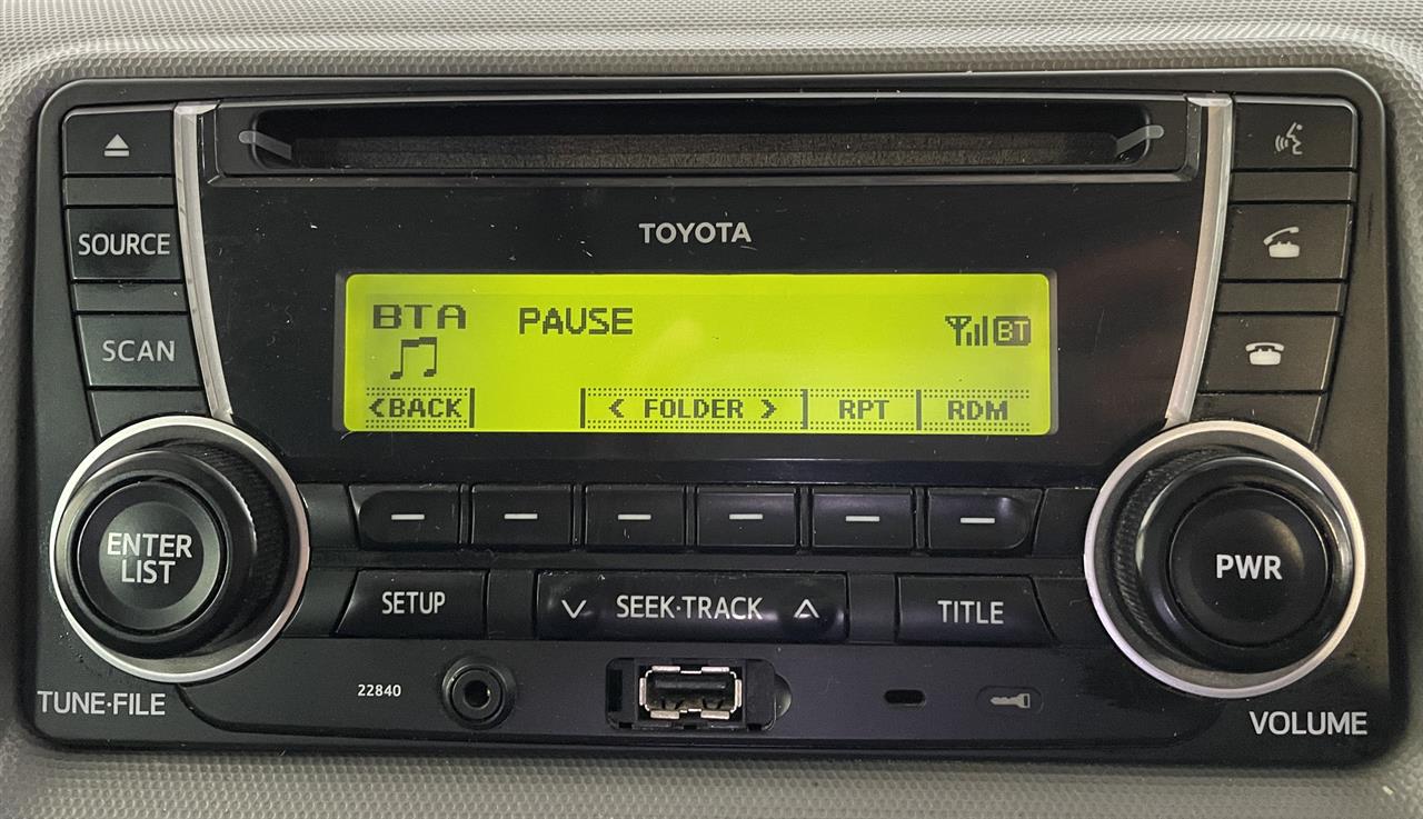 2014 Toyota Hiace