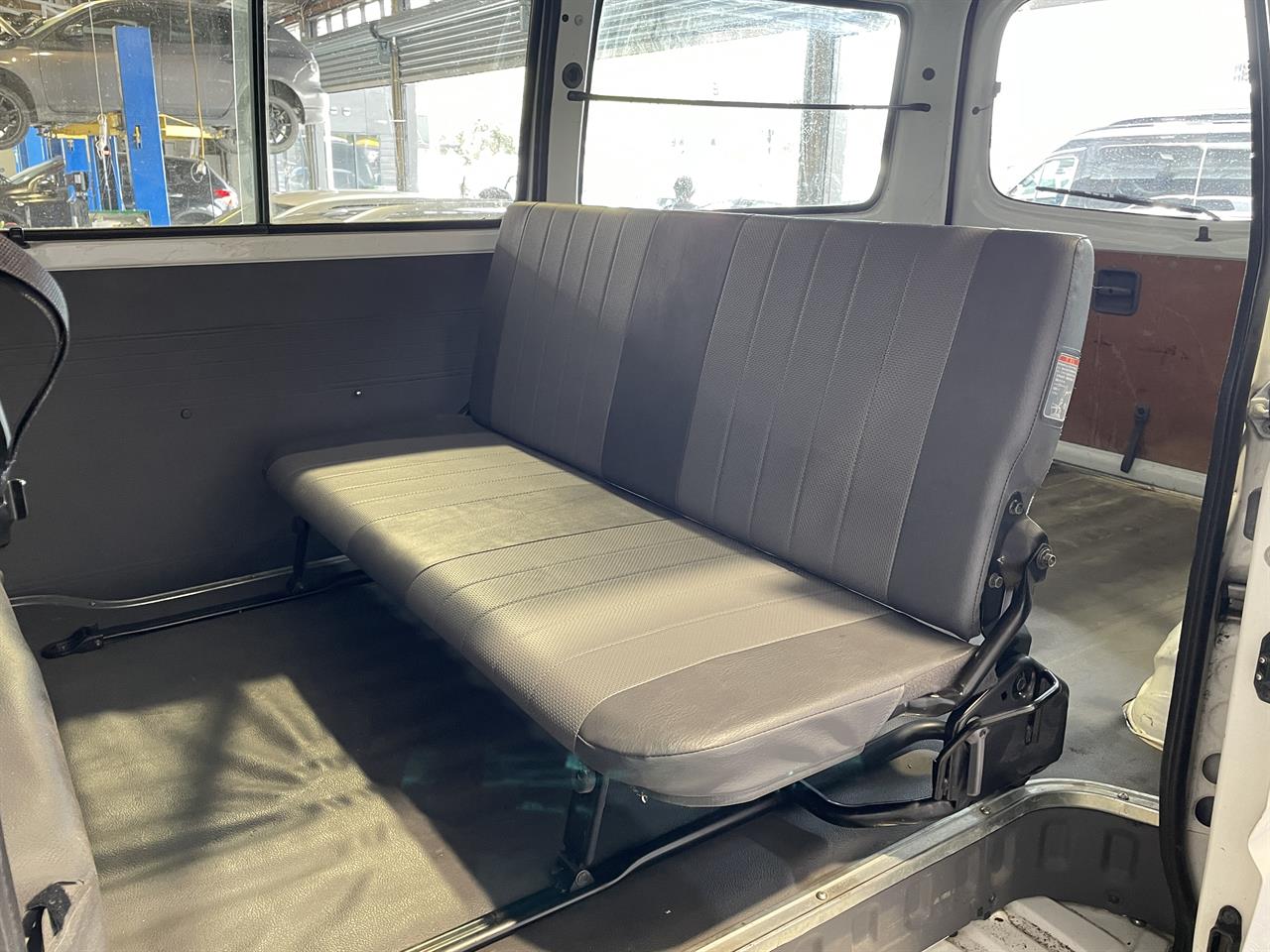2009 Nissan Vanette
