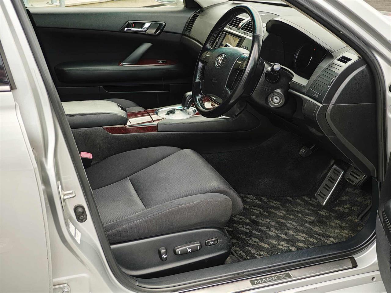 2006 Toyota Markx