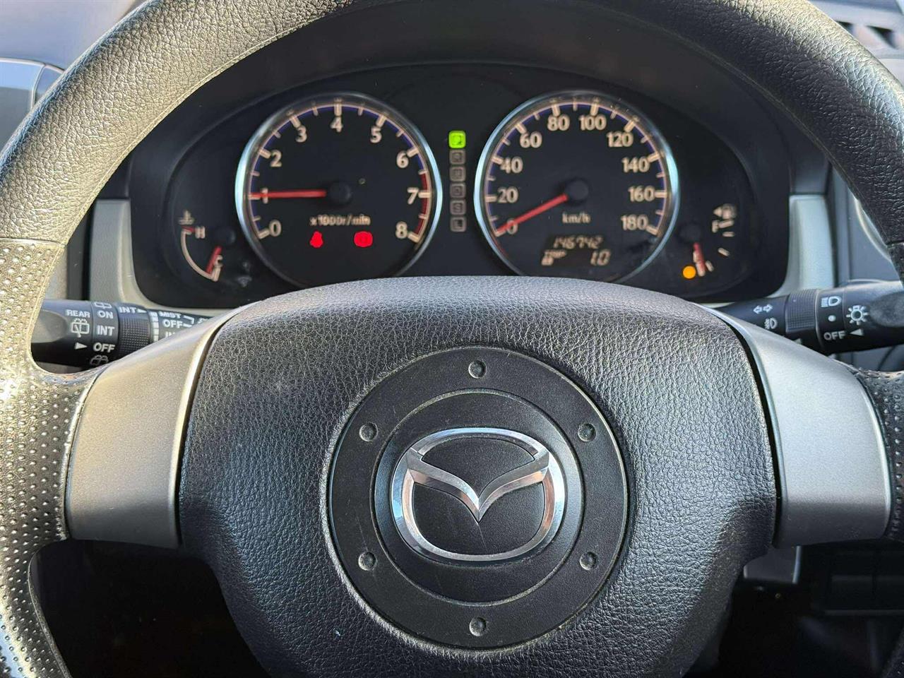 2005 Mazda Verisa