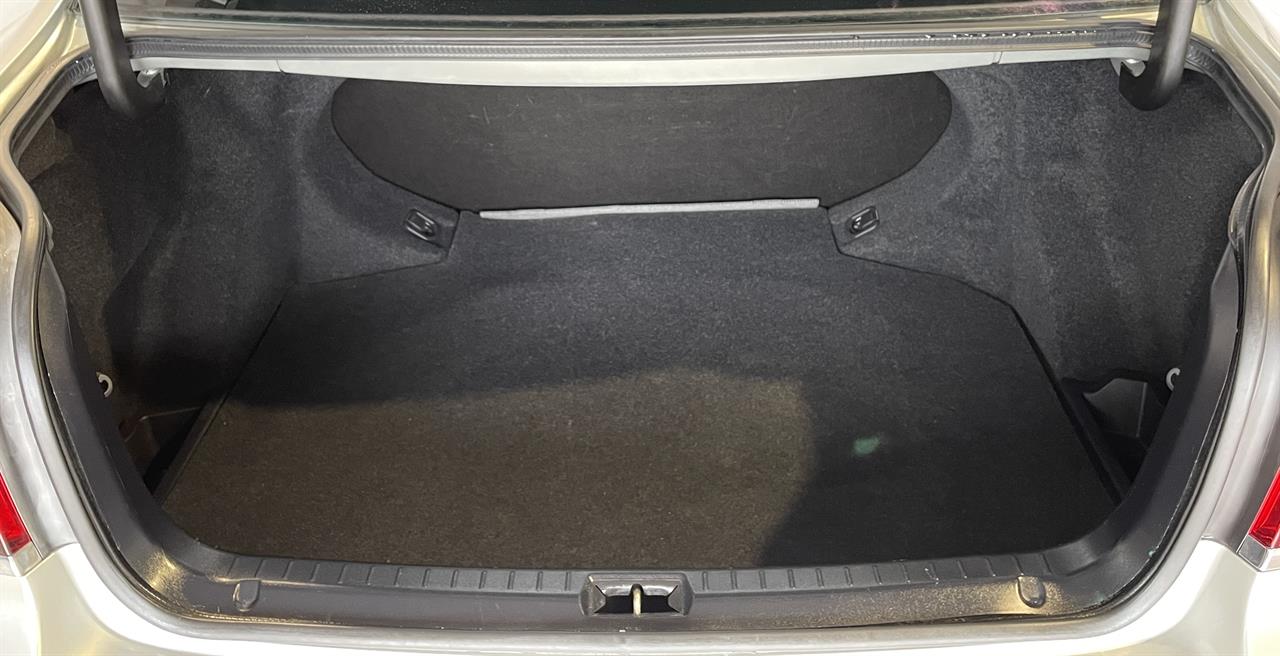 2006 Toyota Avensis