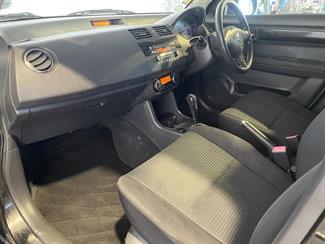 2009 Suzuki Swift - Thumbnail