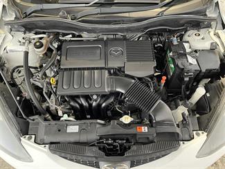 2010 Mazda Demio - Thumbnail