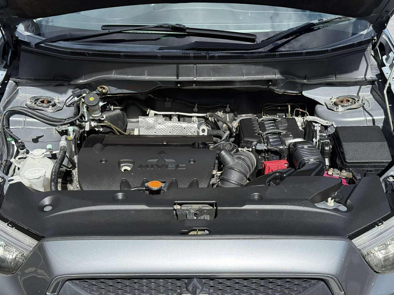 2010 Mitsubishi RVR