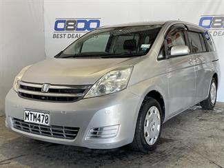 2009 Toyota Isis - Thumbnail