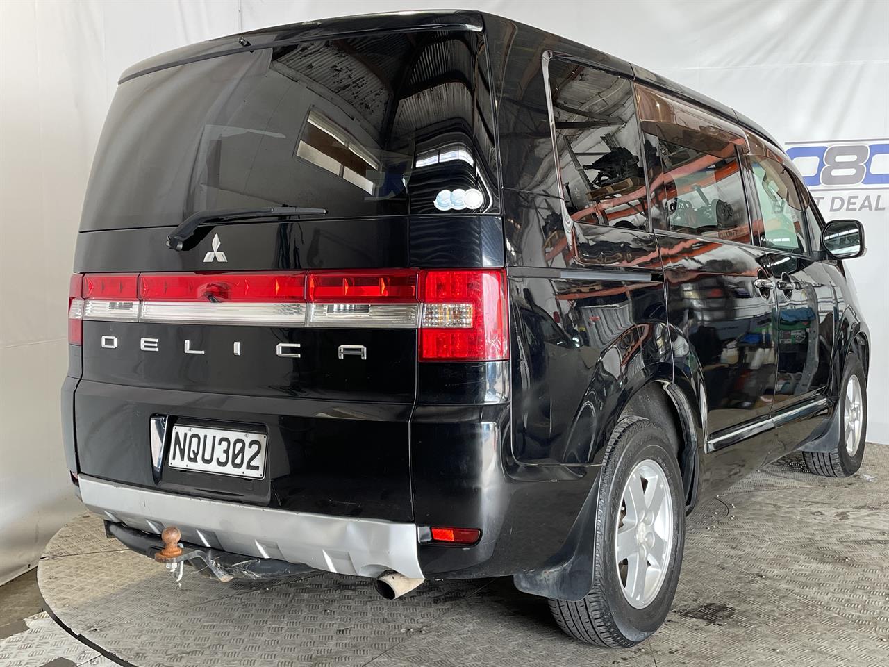 2010 Mitsubishi Delica