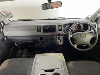 2006 Toyota Hiace - Thumbnail