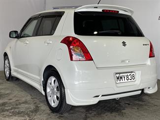 2009 Suzuki Swift - Thumbnail