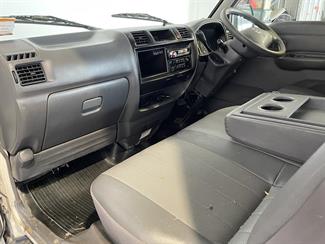 2009 Nissan Vanette - Thumbnail