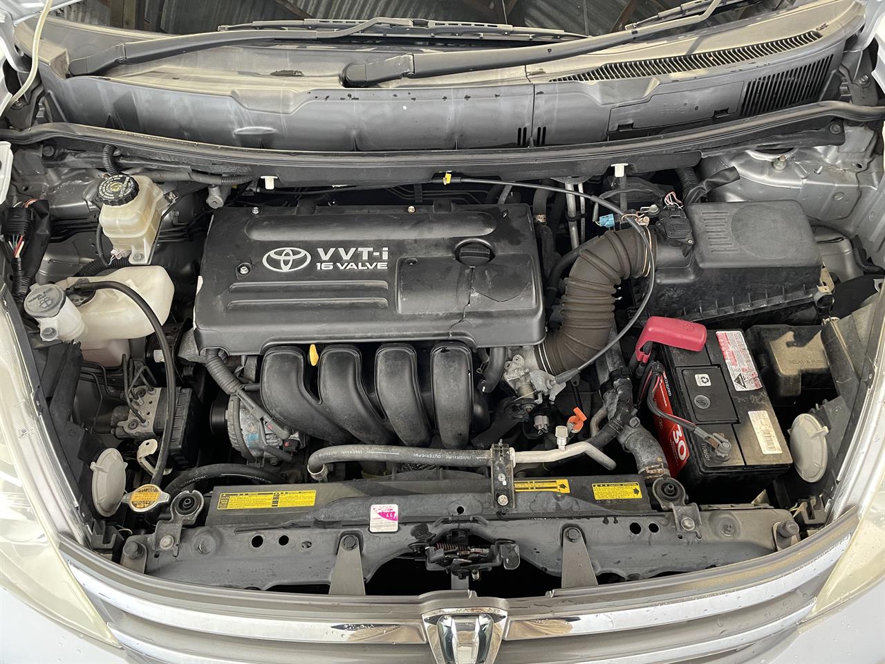2009 Toyota Isis
