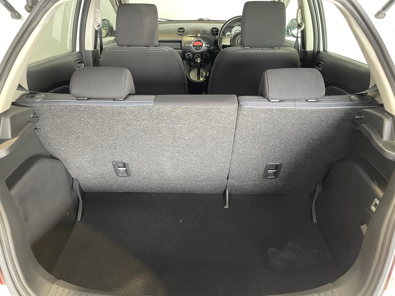 2010 Mazda Demio