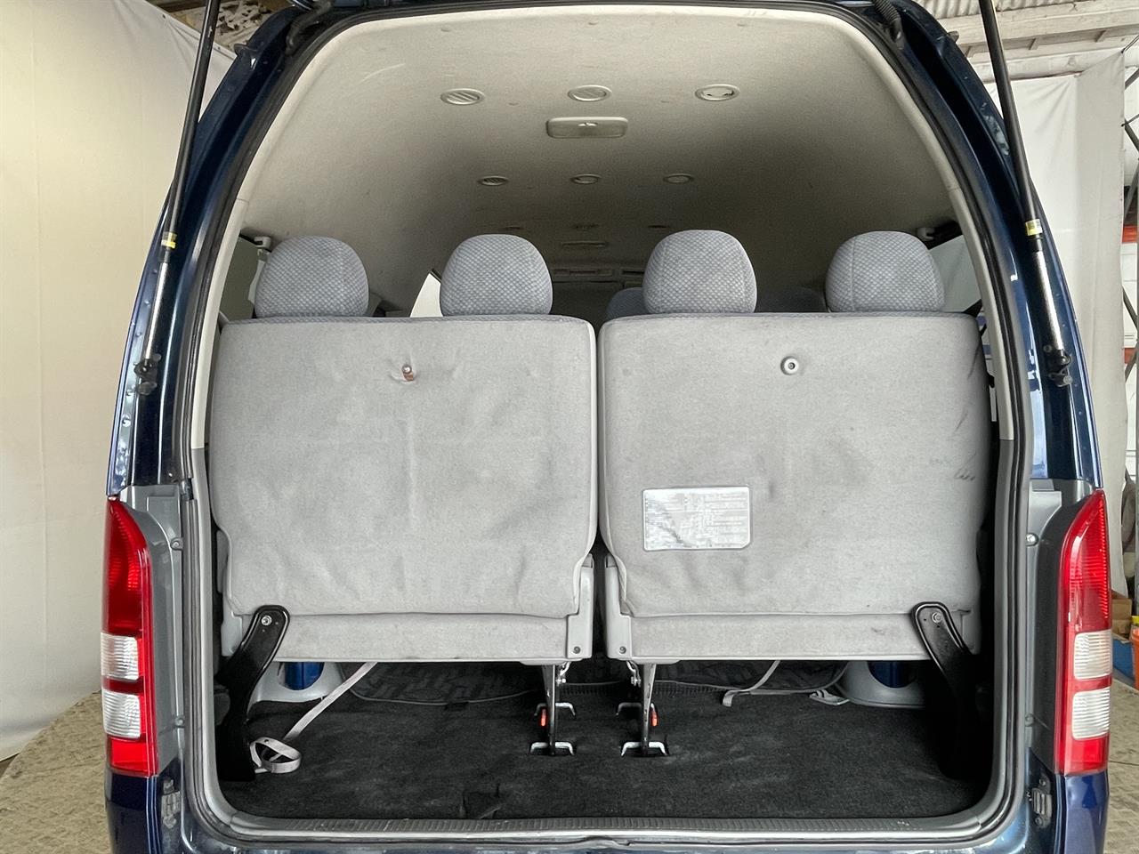 2007 Toyota Hiace