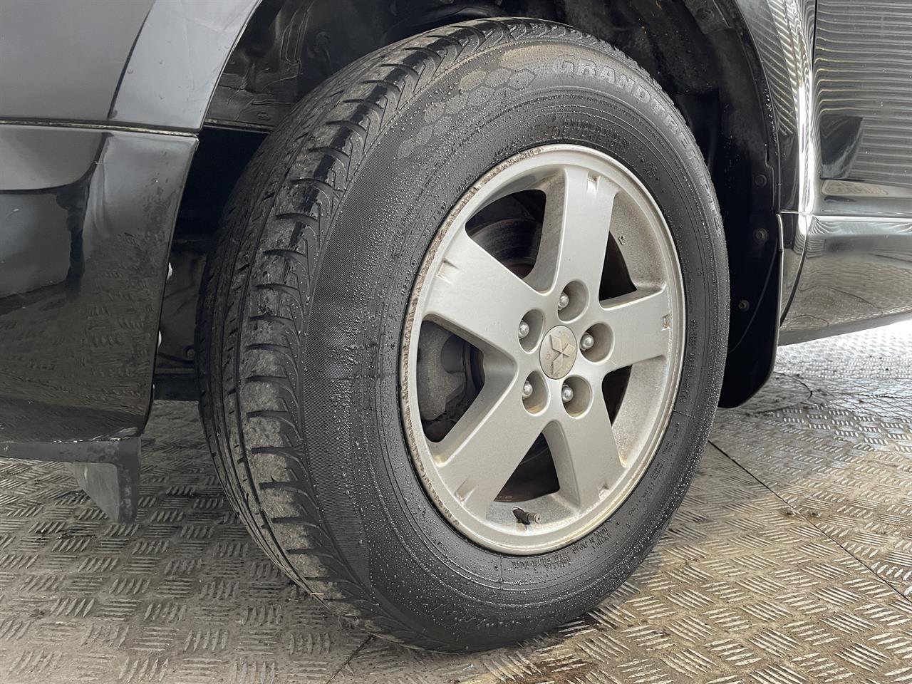 2010 Mitsubishi Delica