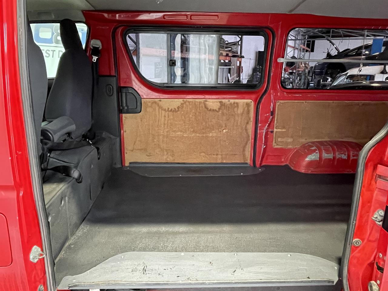 2014 Toyota Hiace