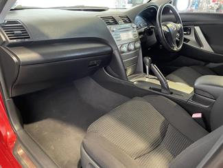 2009 Toyota Camry - Thumbnail