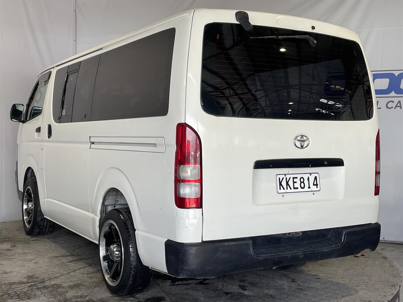 2005 Toyota Hiace