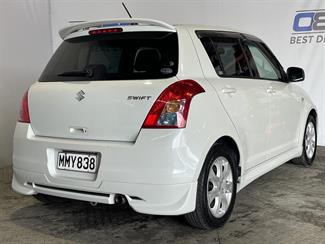 2009 Suzuki Swift - Thumbnail