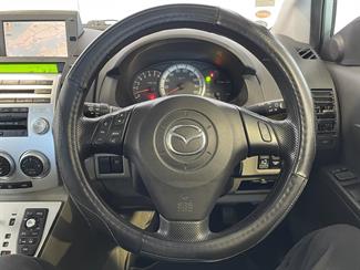 2005 Mazda Premacy - Thumbnail