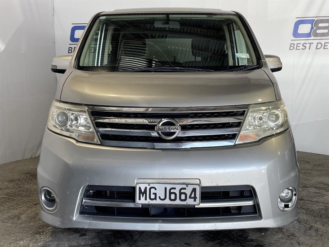 2008 Nissan Serena