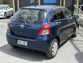 2005 Toyota Vitz - Thumbnail