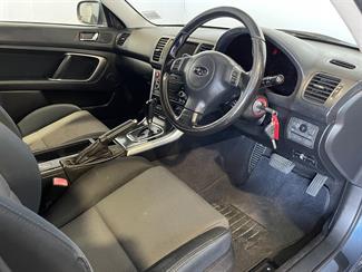 2005 Subaru Legacy - Thumbnail