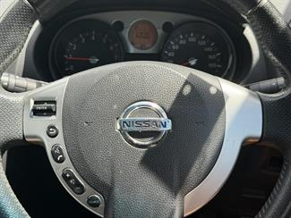 2007 Nissan Dualis - Thumbnail