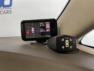 2012 Toyota Estima - Thumbnail
