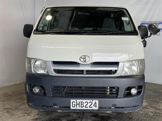2006 Toyota Hiace - Thumbnail