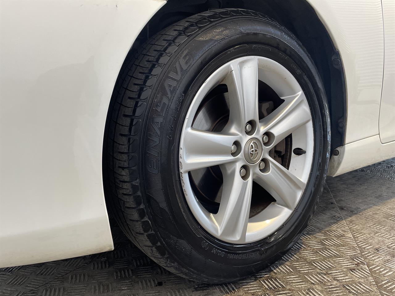2011 Toyota Markx
