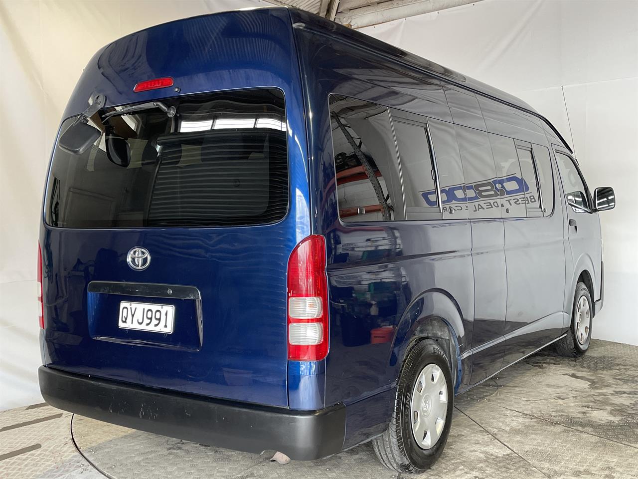 2007 Toyota Hiace