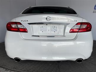 2011 Nissan Fuga - Thumbnail