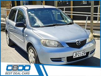 2004 Mazda Demio