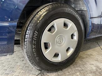 2007 Toyota Hiace - Thumbnail
