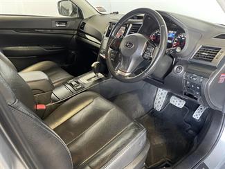 2013 Subaru Legacy - Thumbnail