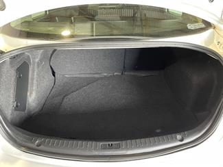 2011 Mazda Axela - Thumbnail