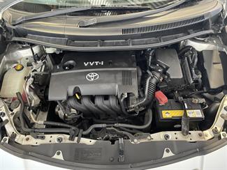 2007 Toyota Auris - Thumbnail