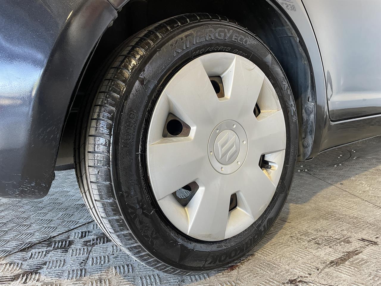 2009 Suzuki Swift