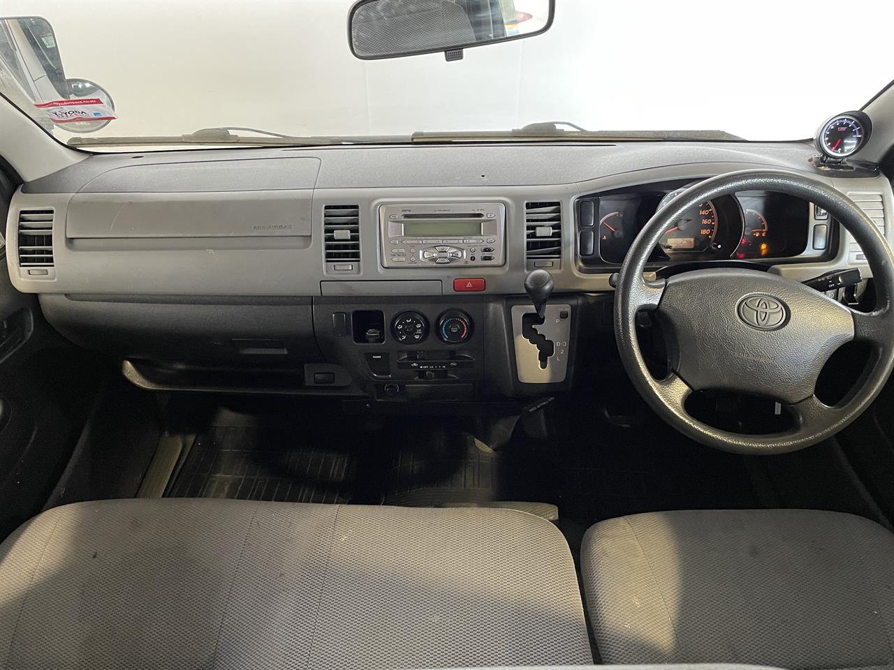 2007 Toyota Hiace