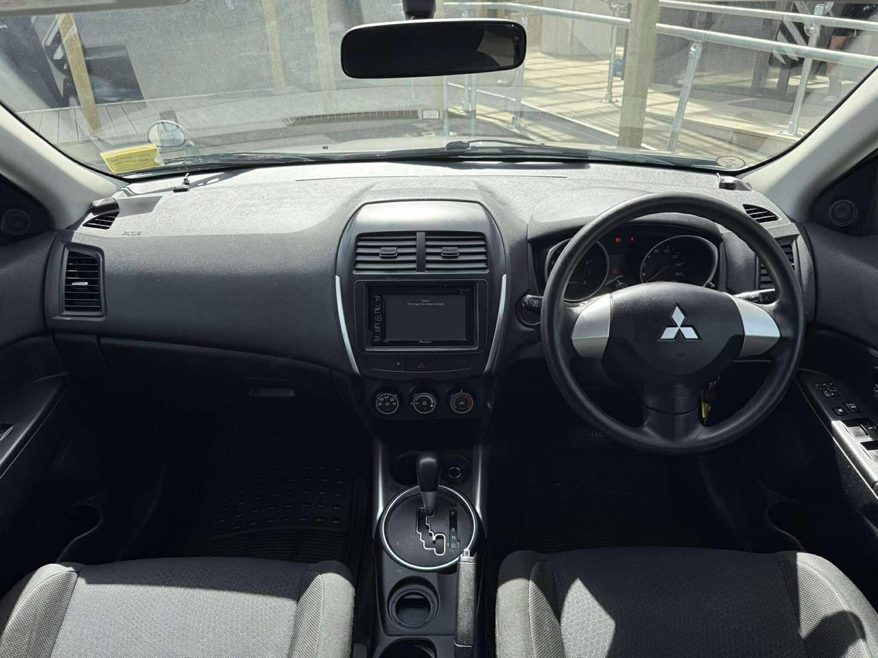 2010 Mitsubishi RVR