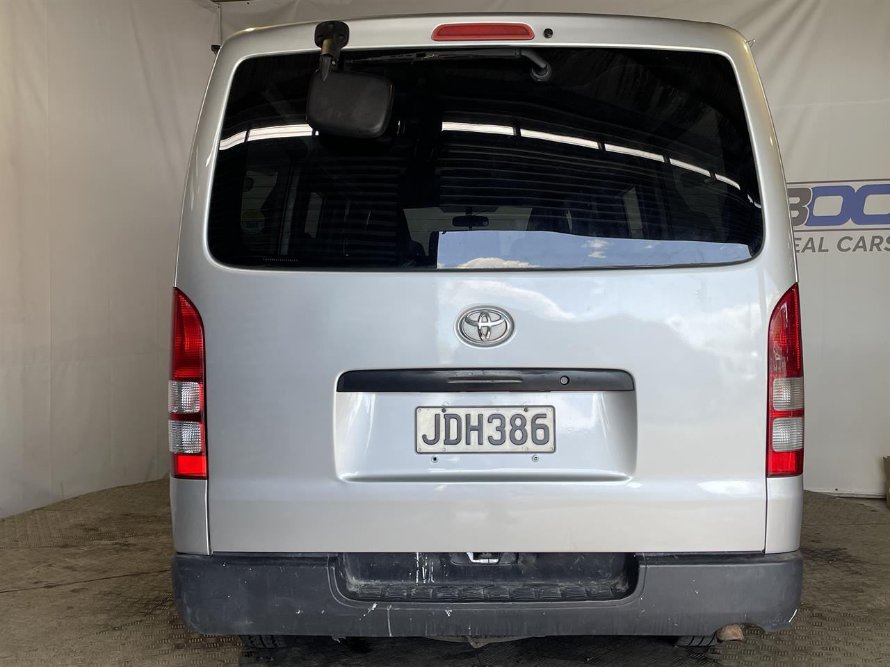 2007 Toyota Hiace