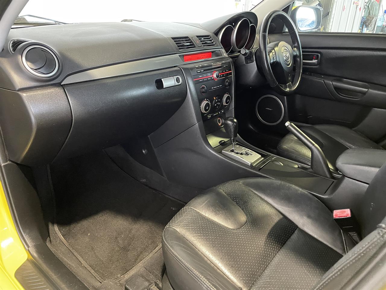 2005 Mazda 3