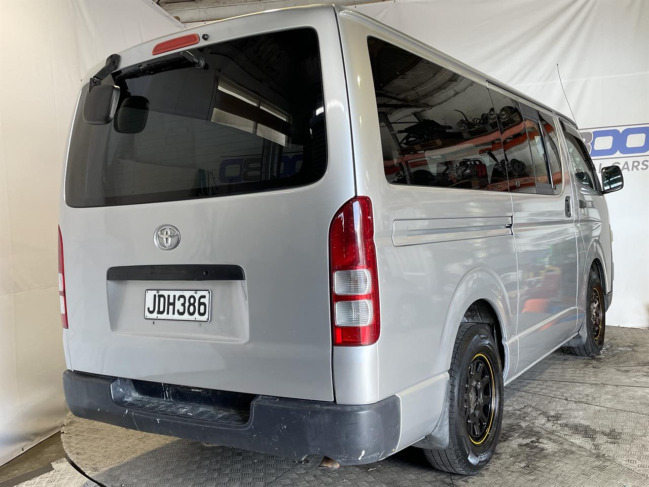 2007 Toyota Hiace