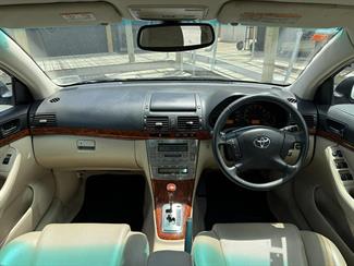 2004 Toyota Avensis - Thumbnail