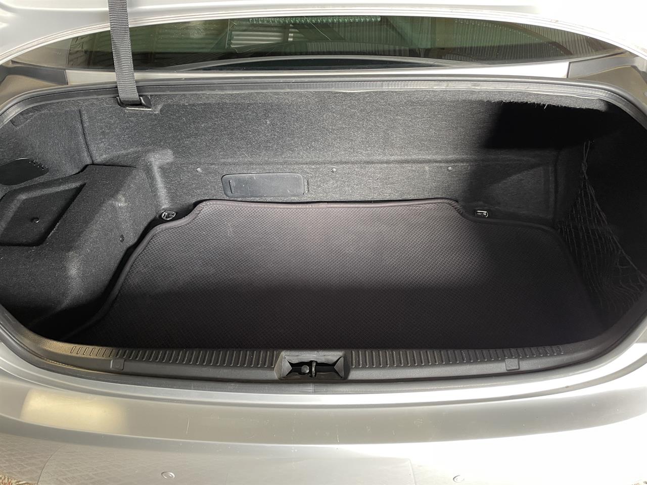 2009 Toyota Crown