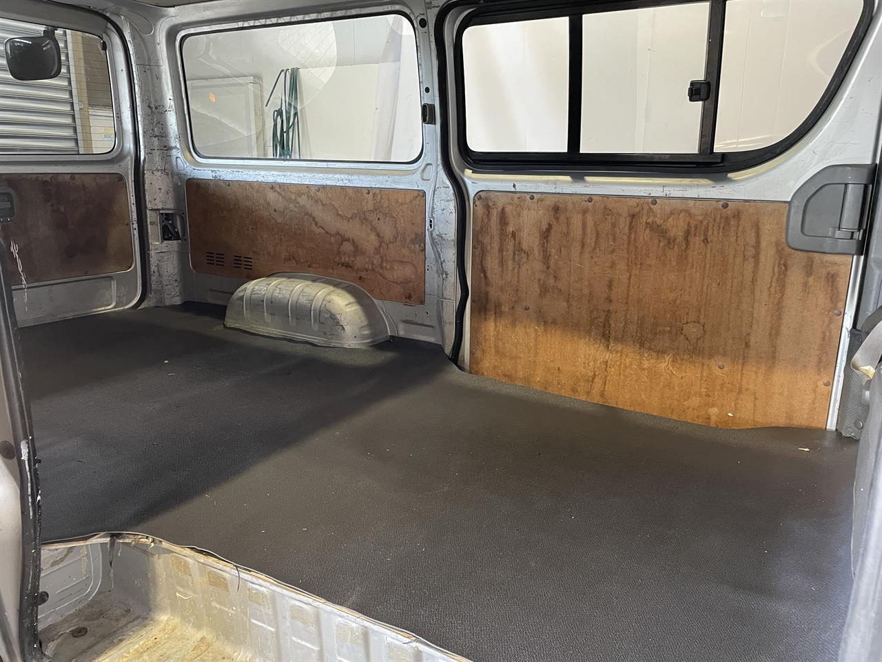 2007 Toyota Hiace