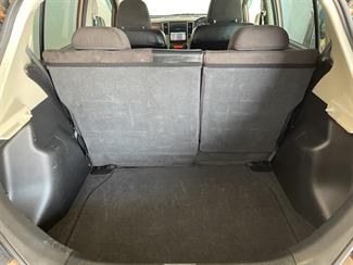 2010 Nissan Tiida - Thumbnail