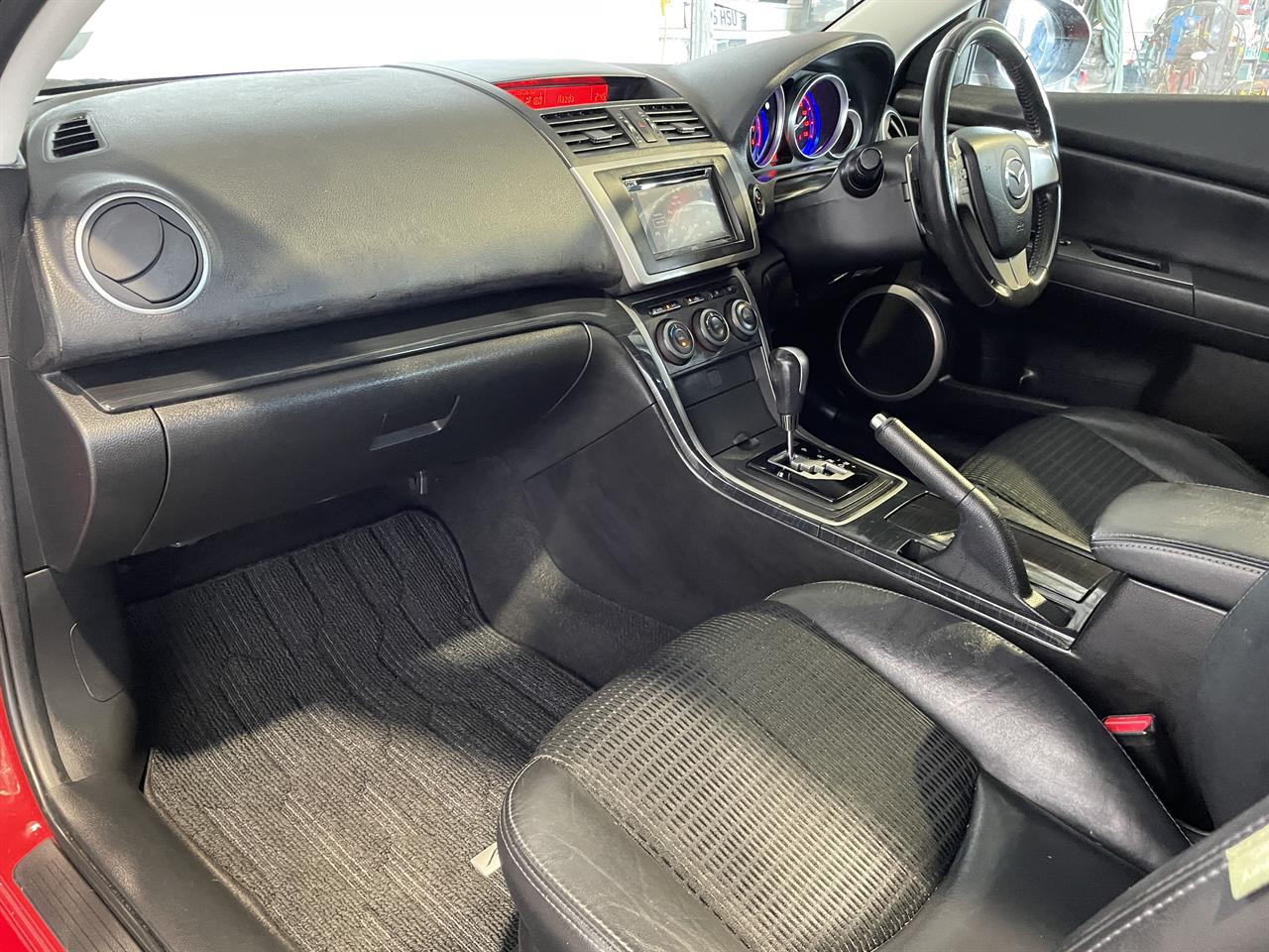 2008 Mazda Atenza