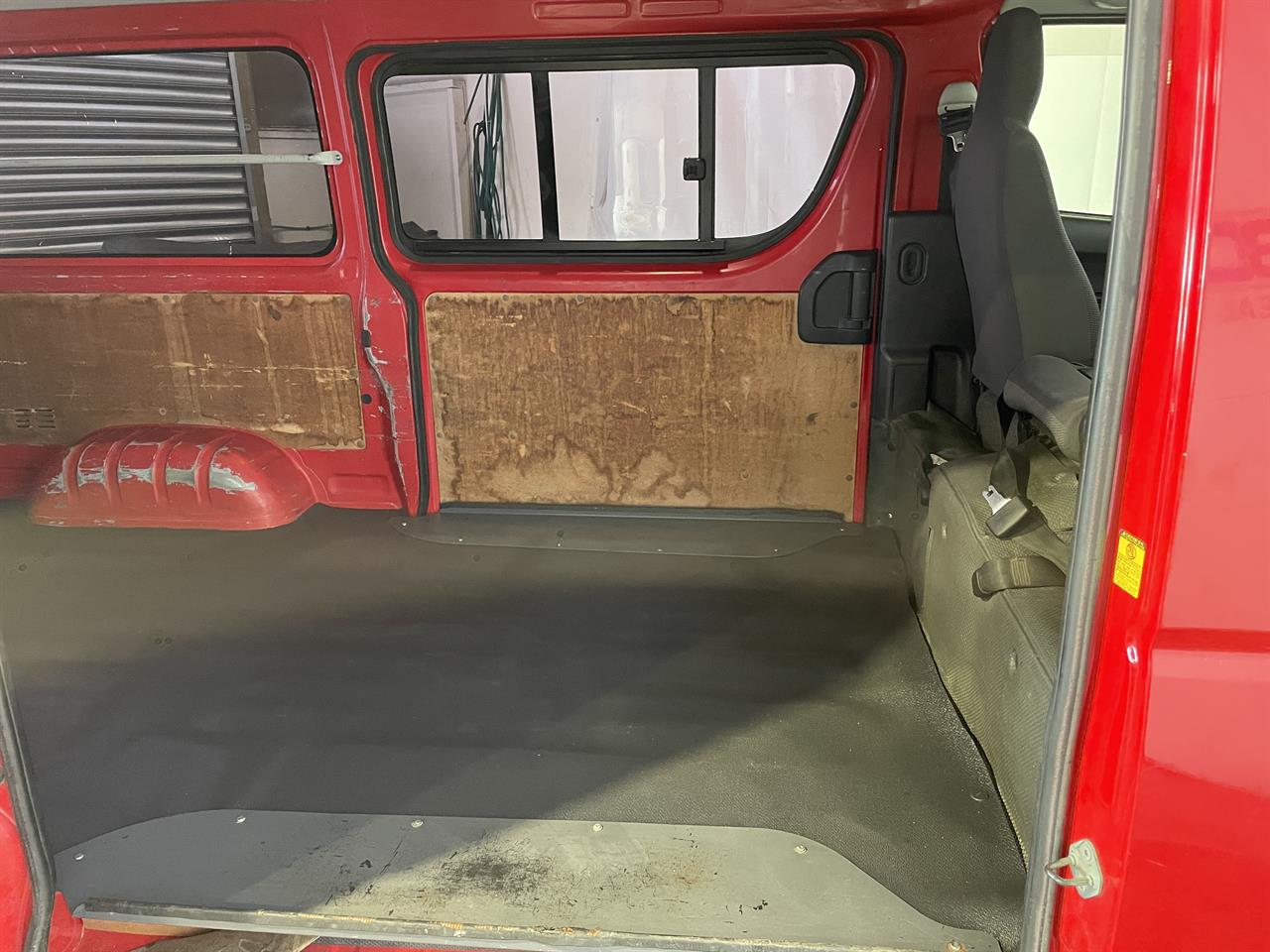 2014 Toyota Hiace